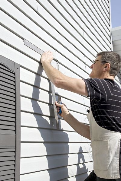 Vinyl Siding Service in Huntington Station